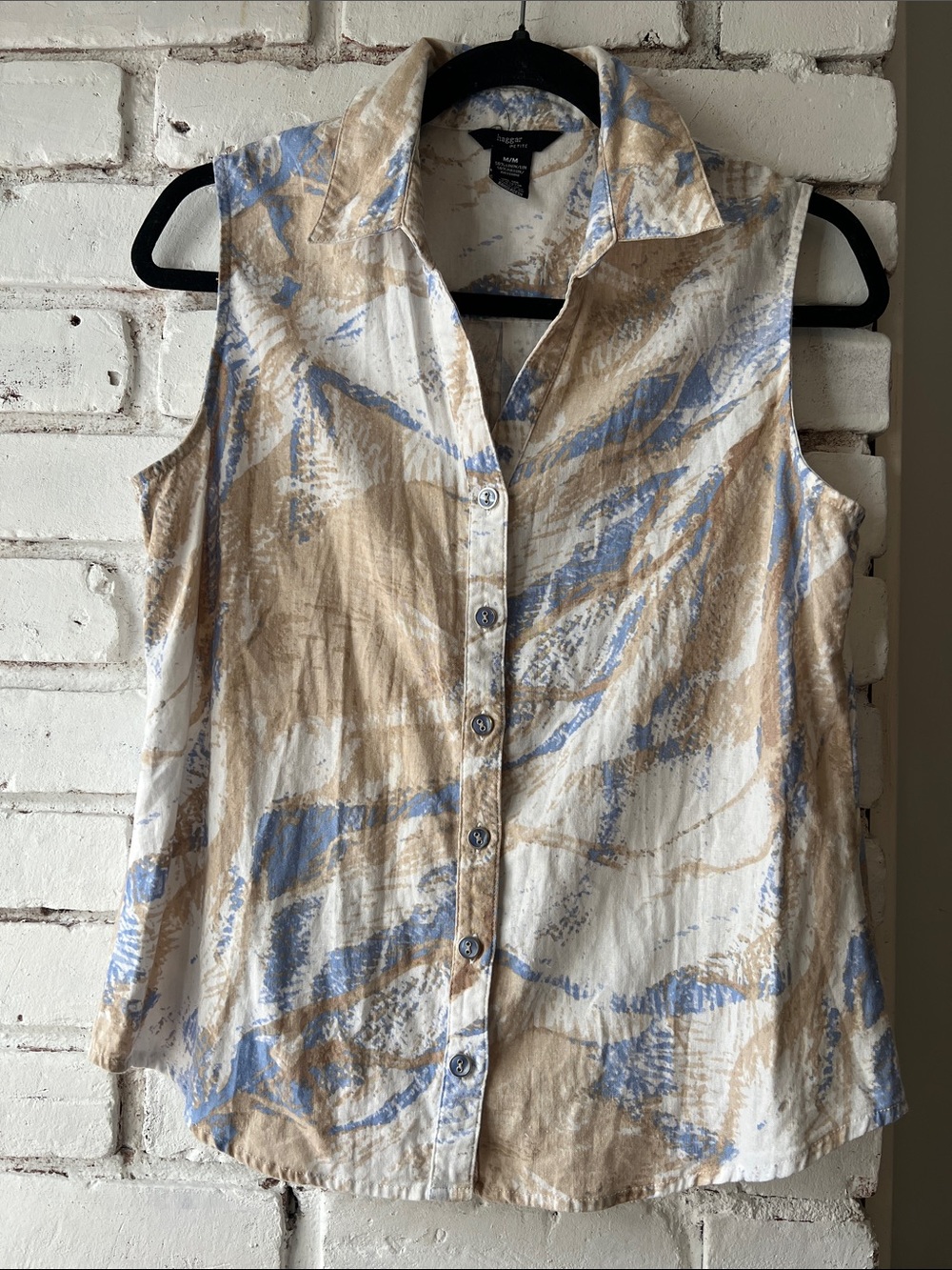 Haggar Sleeveless Collared Button-Front Top in Blue, Tan and White